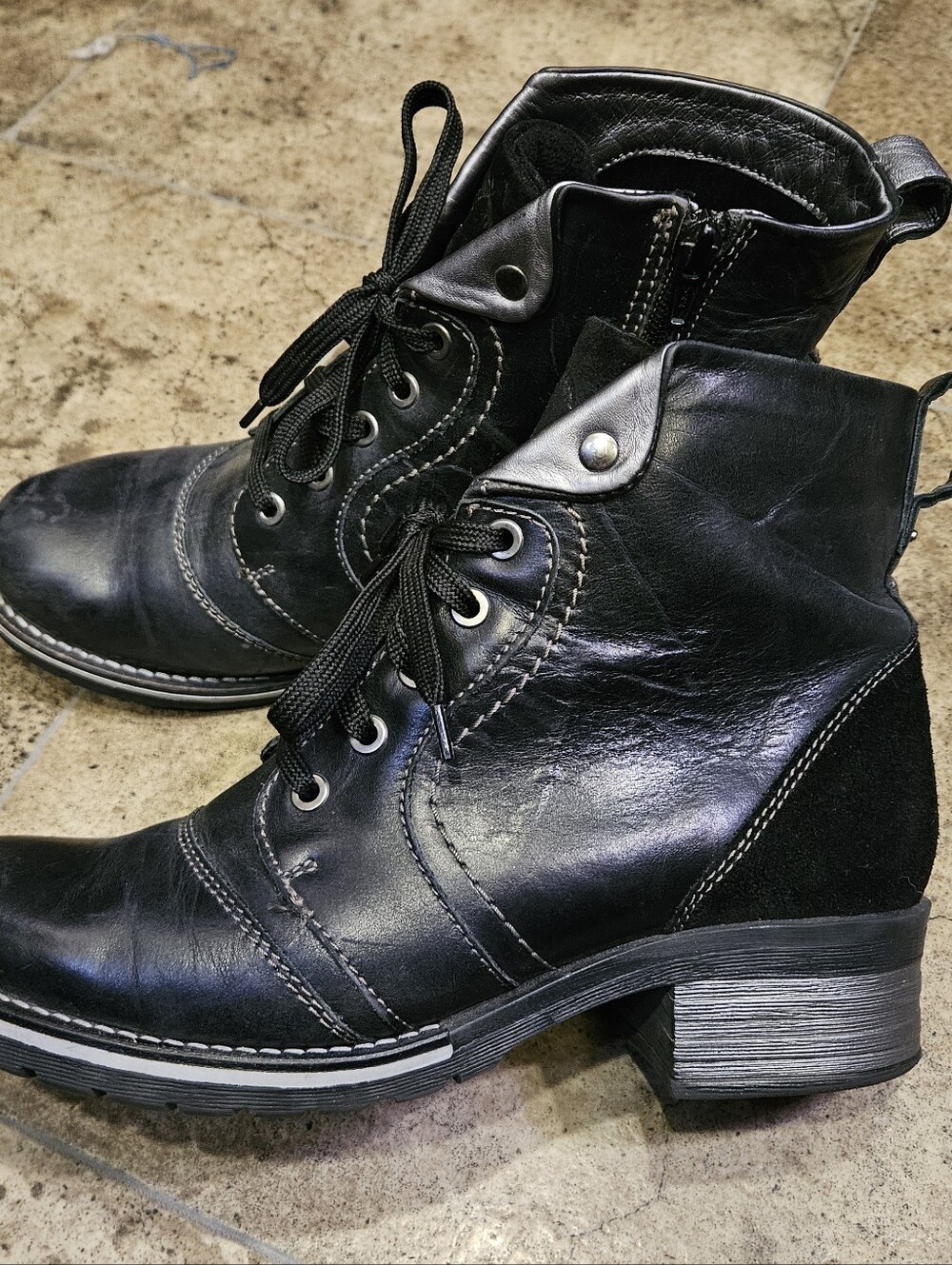 Dromedaris Leather Ankle Karissa Boots